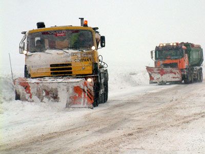 21 de tronsoane de drumuri naţionale din şase judeţe, închise din cauza vremii nefavorabile