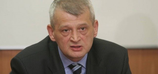 REGELE MIHAI II RETRAGE LUI SORIN OPRESCU O IMPORTANTA DISTINCTIE