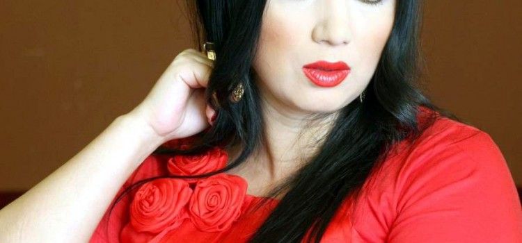 NECAZURILE SE TIN LANT DE ADRIANA BAHMUTEANU! O NOUA NENOROCIRE S-A ABATUT PE CAPUL EI: „NU MA SIMT BINE”