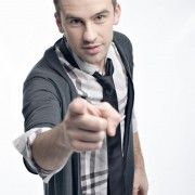 FLORIN RISTEI S-A MUTAT IN CASA NOUA: ” AM FACUT BUCATARIA, IN TREI ZILE, CU UN PRIETEN”