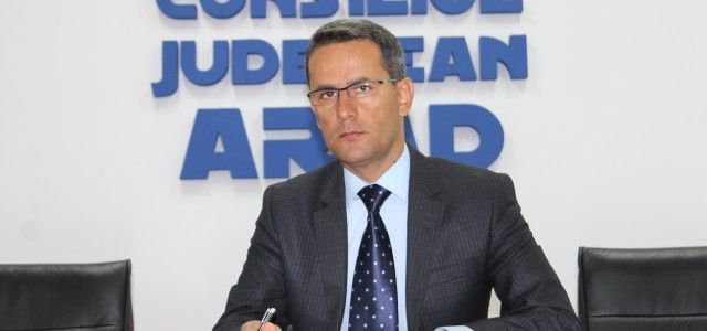 Presedintele CJA, Adrian Tolea,îl acuză pe președintele CJ Timiș de trafic de influență