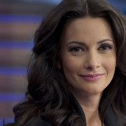 ANDREEA BERECLEANU, INFORMATII DE ULTIMA ORA DESPRE STAREA EI DE SANATATE. CUM ISI REZOLVA STIRISTA PROBLEMELE DE LA COLOANA VERTEBRALA