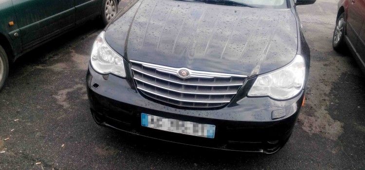 VAMESII ARADENI AU OPRIT UN AUTOTURISM CAUTAT IN FRANTA