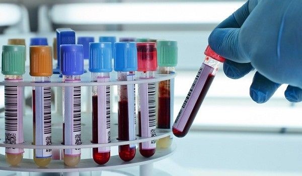 Șase elevi de la Liceul cu Program Sportiv Arad au ajuns în spital, dar nimeni nu are o explicație