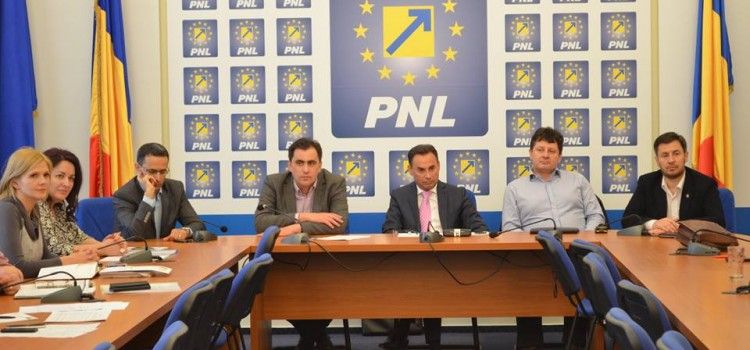 Nu l-am întrebat dar ne-a răspuns. Ioan Cristina: ”Atmosfera în PNL este una foarte bună și organizația este unită”