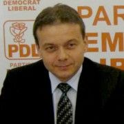 Scindare la Nădlac: Consilierul judeţean Mircea Onea candidează independent la Primăria Nădlac