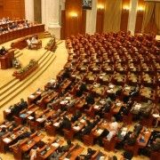 Parlamentul începe dezbaterea bugetului de stat pe acest an