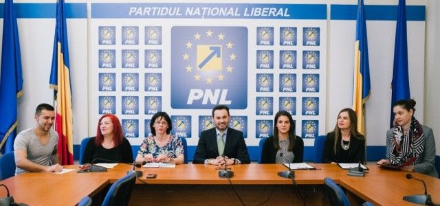 Falcă a prezentat primii 6 cetățeni înscriși în proiectul „3 pentru Arad”