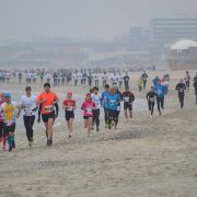 Au început înscrierile pentru MARATONUL NISIPULUI 2017