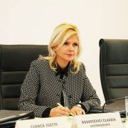 Claudia Boghicevici dă asigurări că de pe Aeroportul Arad vor fi și zboruri