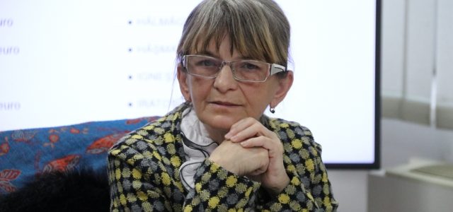 Letiţia Stoian, primarul comunei Semlac: „Vom ajunge să ținem copiii în frig în școli și grădinițe, dacă pierdem bani din buget”