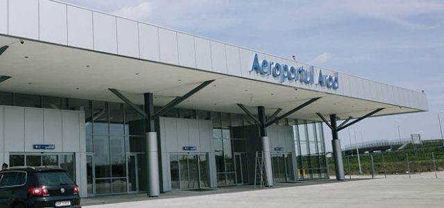 Lacrimi și durere la Aeroportul Arad, deputatul Adrian Todor nu a adus niciun contract intercontinental