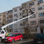 ”Curățenia de primăvară” ajunge în cartierul Micălaca