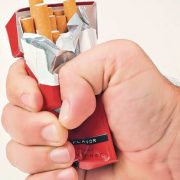 Esti fumator? Iata cum poti sa reduci consumul de tutun!