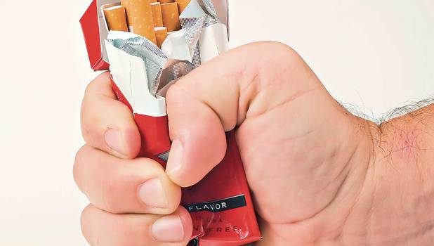 Esti fumator? Iata cum poti sa reduci consumul de tutun!