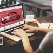 Studiu: 7 Statistici uimitoare despre modul în care clienții cumpără autoturisme