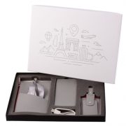 Toamna se numără noile accesorii moderne de la Atelierele UNIKA