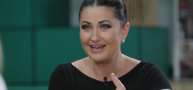 Gabriela Cristea ține regim în timpul săptămânii și trișează în weekend