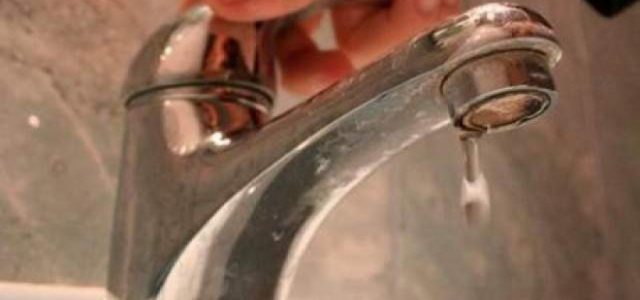 Șase localități din Arad rămân fără apă potabilă