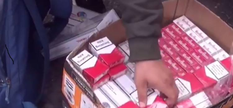 Un tânăr a fost prins cu țigări netimbrate în Piața Fortuna