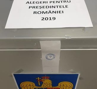 Aproximativ 90.000 de cetăţeni români au votat, până sâmbătă la ora 10,00, în diaspora