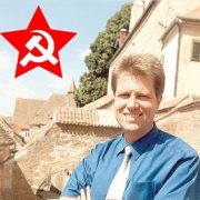 Fățarnicul Iohannis, anticomunistul de tinichea