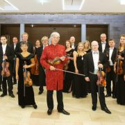 Johann Strauss Ensemble va susţine turneul naţional aniversar „Vienna Crystal Christmas”, în perioada 11 – 18 decembrie