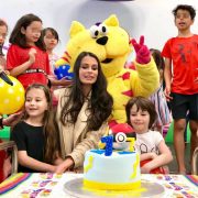 Anca Serea și Adrian Sînă și-au botezat cel de-al șaselea copil