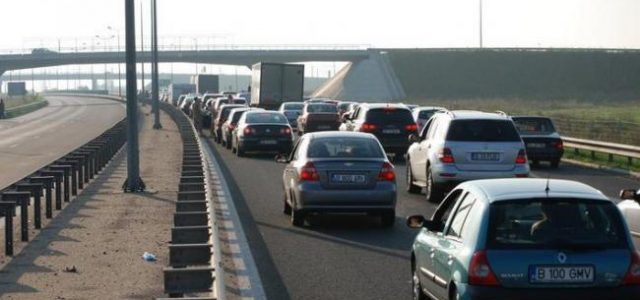 Trafic blocat pe autostrada Deva-Arad, din cauza unui accident