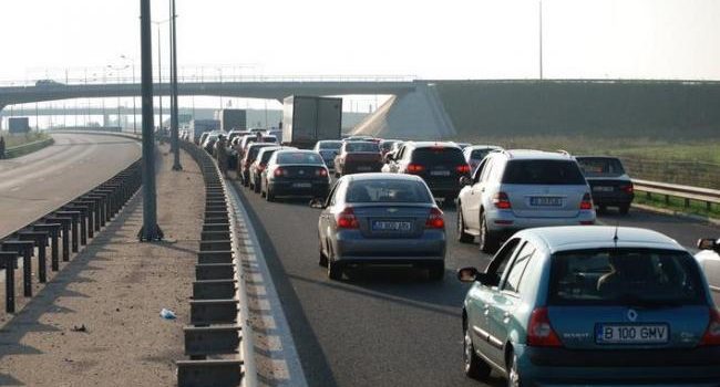 Trafic blocat pe autostrada Deva-Arad, din cauza unui accident