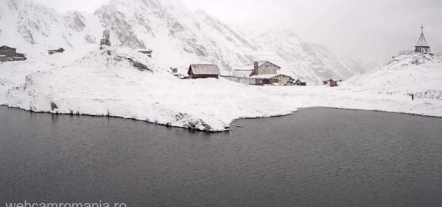 Zăpadă de 22 de centimetri la Bâlea Lac, în această dimineață