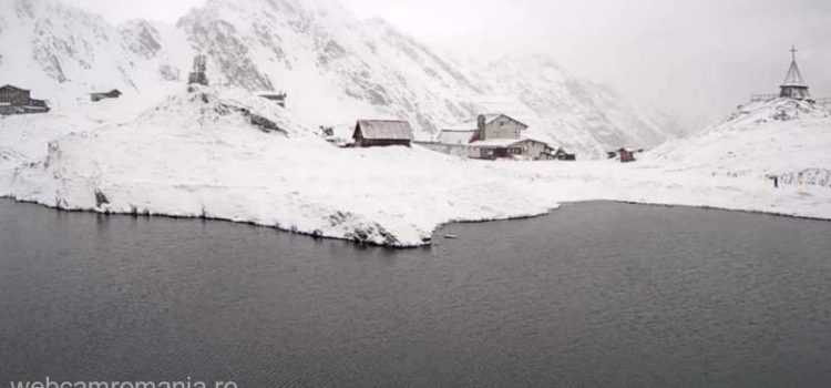 Zăpadă de 22 de centimetri la Bâlea Lac, în această dimineață