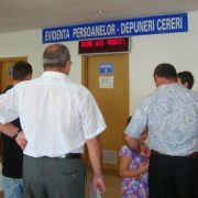 Serviciile de evidenţă a persoanelor din județ vor fi deschise în următoarele două weekend-uri
