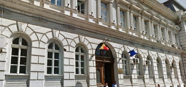 Prefectura Arad suspendă multe activități cu publicul