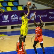 FCC Baschet Arad mai aşteaptă să fie salvată de Primărie