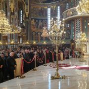 Praznicul Naşterii Domnului a fost sărbătorit la Catedrala Arhiepiscopală