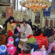 Sfântul Ierarh Nicolae, sărbătorit în Parohia Grăniceri