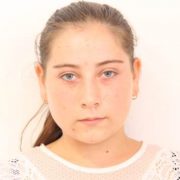 Minoră din Craiva, căutată de familie. Dacă o vedeți, sunați la 112!
