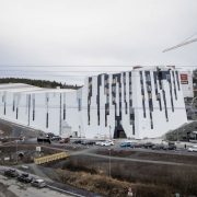 Și Norvegia se adaptează la încălzirea globală, a început schiul în săli!