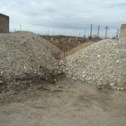 Au fost prinși cu balastru ilegal, pentru reabilitarea drumurilor!