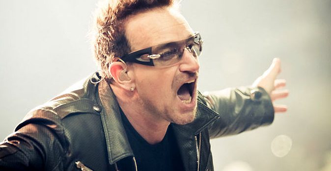 Bono interpretează noua melodie „Let Your Love Be Known” prin intermediul streamingului live