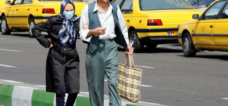 O femeie din Iran, în vârstă de 103 ani, supraviețuiește coronavirusului