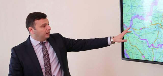Tupeu de deputat: Sergiu Bîlcea face demersuri pentru reluarea lucrărilor la pasajul din Micălaca