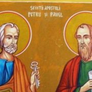 Peste 510.000 de români îşi sărbătoresc luni onomastica de Sfinţii Apostoli Petru şi Pavel