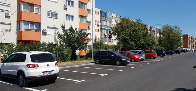 Primăria Arad licitează locurile de parcare din cartierul Micălaca