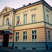 Sondaj: Florin Pera câștigă Primăria Lipova! Următorul clasat nu obține nici jumătate din voturi