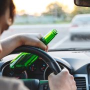 IPJ Arad: Nu vă urcați la volan dacă ați consumat băuturi alcoolice!