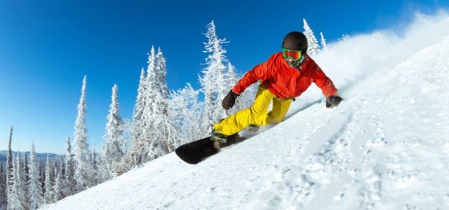 Esti amator in snowboarding? IATA ce articole NU trebuie sa lasi acasa!