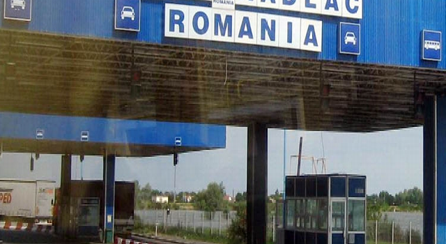 15 cetăţeni străini care încercau să treacă ilegal în Ungaria, depistaţi de poliţiştii de frontieră români