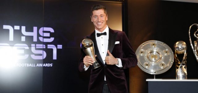 Premiile FIFA: Lewandowski, cel mai bun fotbalist al anului! Ronaldo şi Messi sunt în echipa ideală